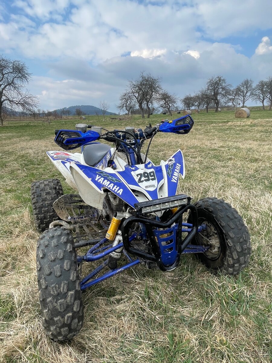Yamaha raptor 250