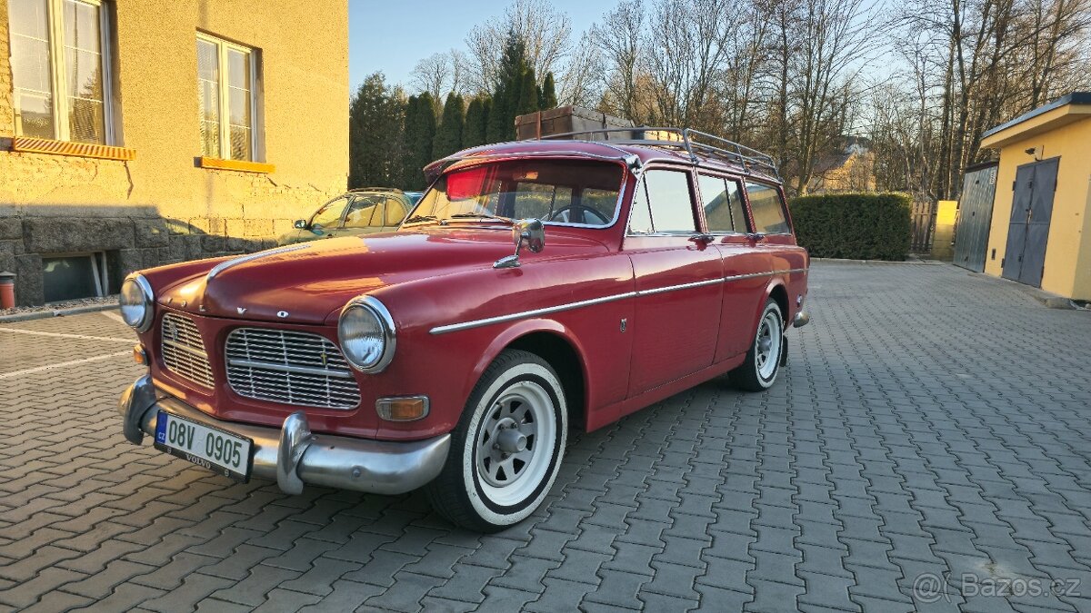 Volvo Amazon P221