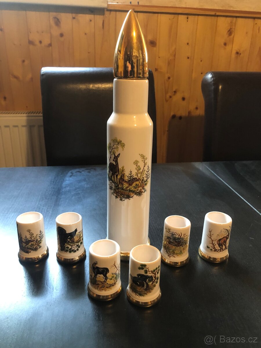 Porcelánová sada s mysliveckým motivem