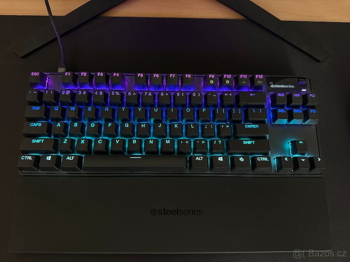 herní klávesnice SteelSeries Apex Pro TKL (2023) - US