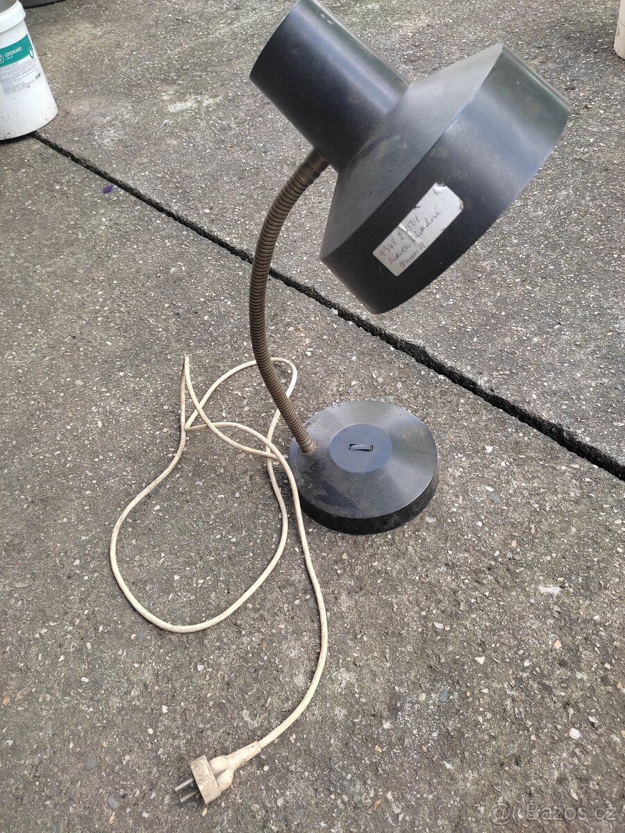 Stará retro lampa
