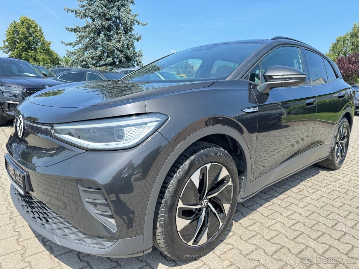 Volkswagen ID.4 Pro Perf. 150kw/tažné/matrix/panorama/450km
