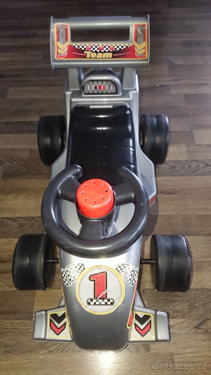 Dětské odrážedlo formule