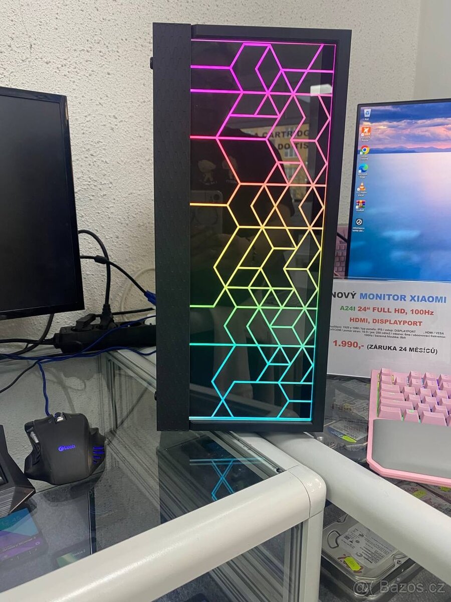 HERNÍ STOLNÍ PC/ AMD FX/SSD 240GB/HDD 1TB/RAM 16GB GRAFIKA:A
