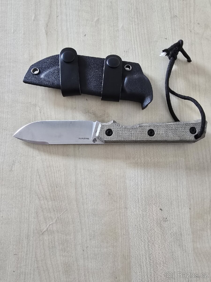 Kizer begleiter nůž dyka