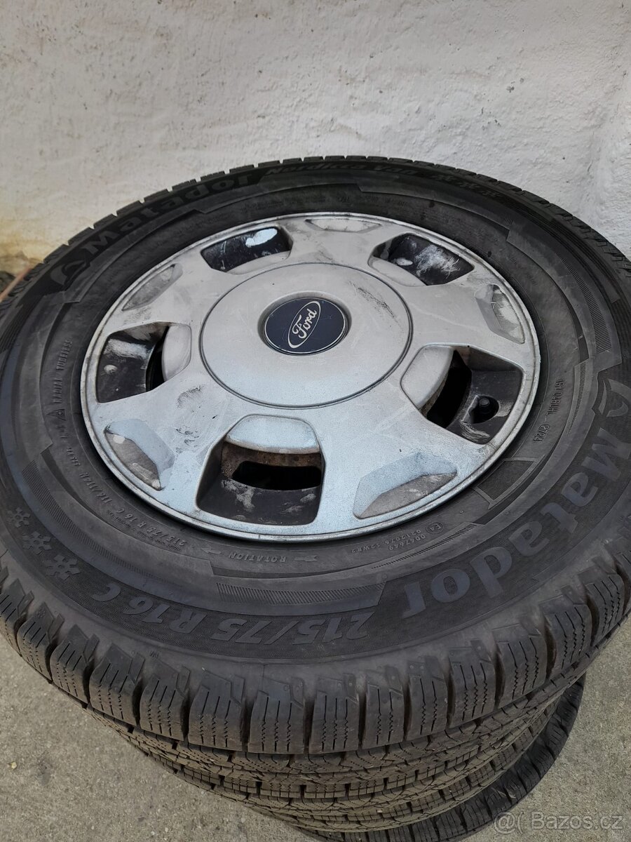 4× zimní pneu 2015/75 16 C + disky Ford Transit r. 2013