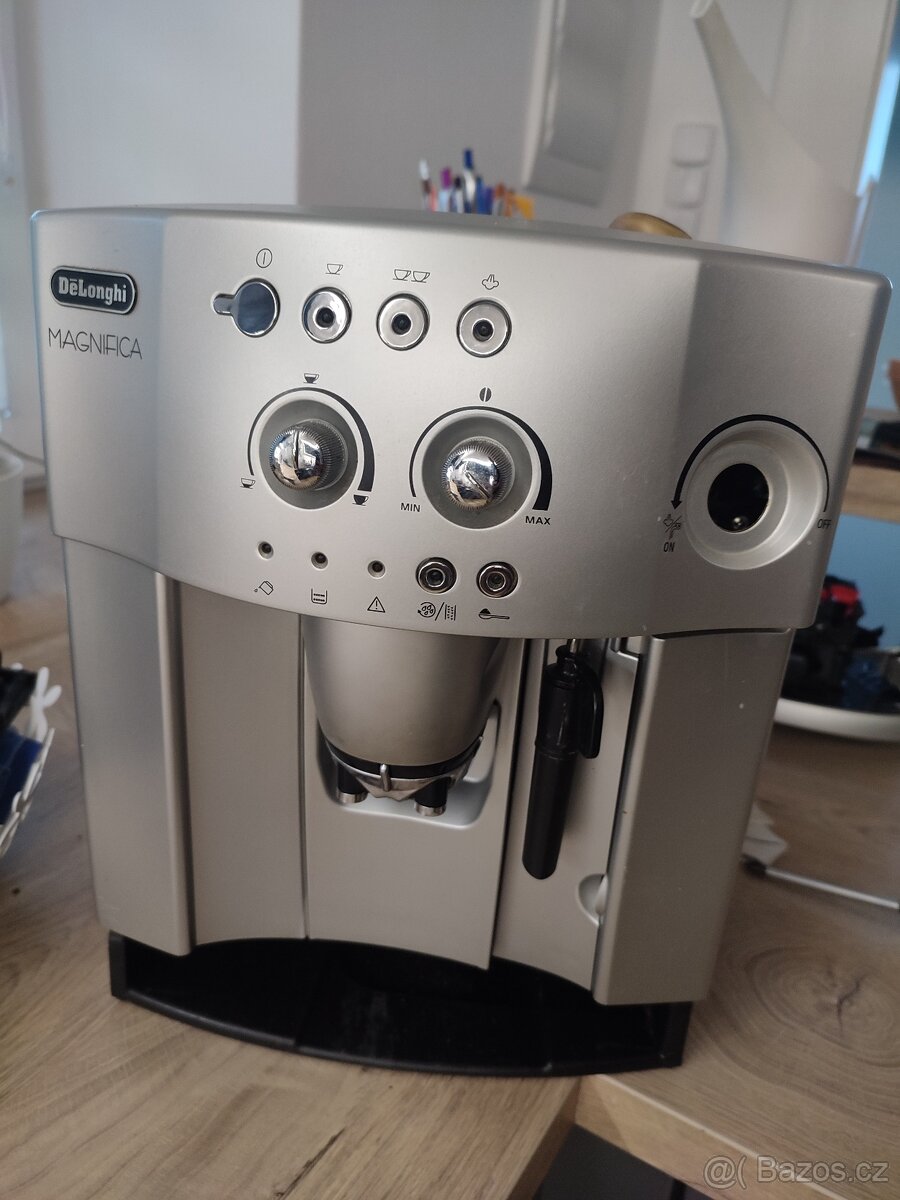 Díky z DeLonghi Magnifica ESAM4200.S