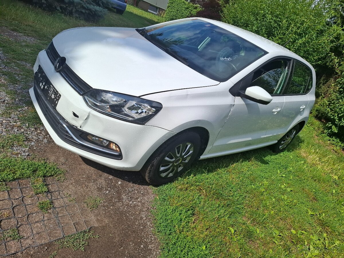 VW Polo 1.0MPI 44kw Klima Model 2017 ///Havárie///.