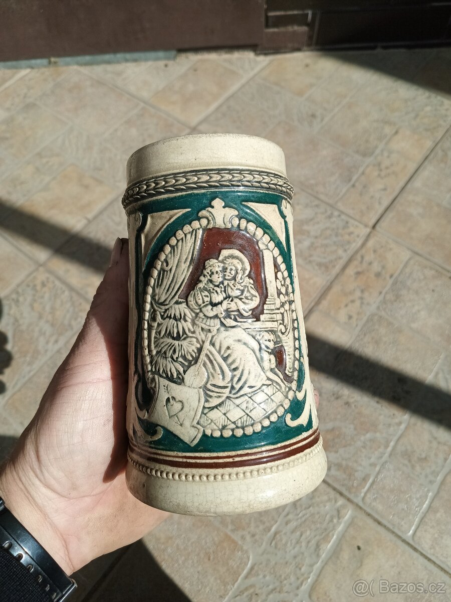 Starožitný korbel