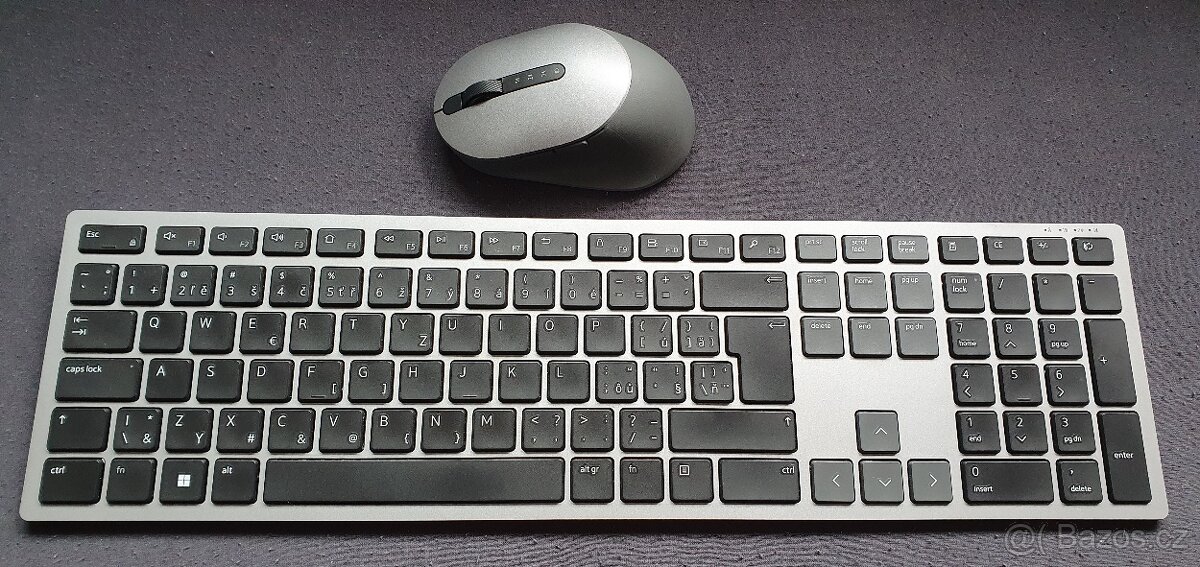 DELL KM7321W CZ set bezdrátové klávesnice a myši
