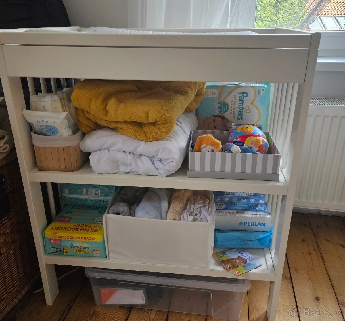Přebalovací pult Ikea