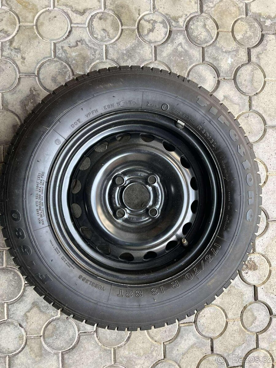 4x pneu zimní 5,5Jx13 175/70R13 + rezerva zdarma