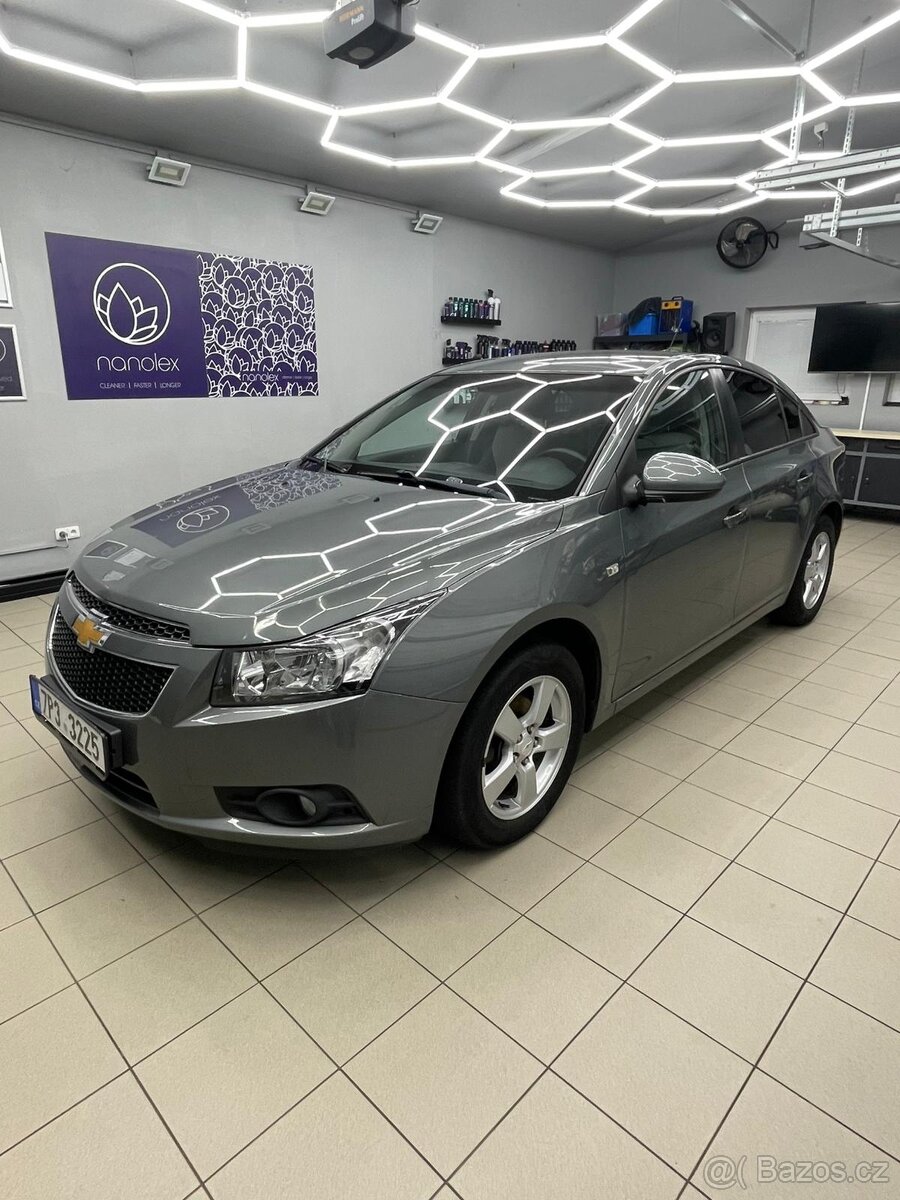 Chevrolet Cruze 1.8