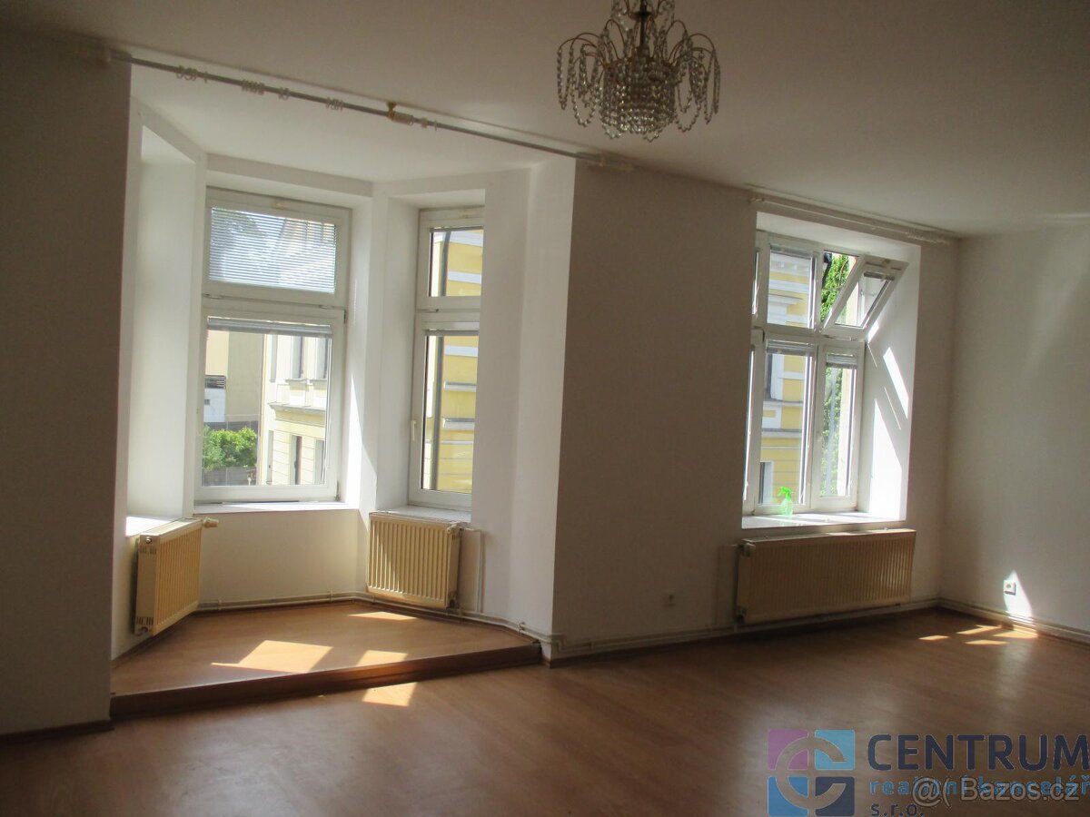 Pronájem bytu 2+kk, ul. 5. Května, Jablonec nad Nisou.