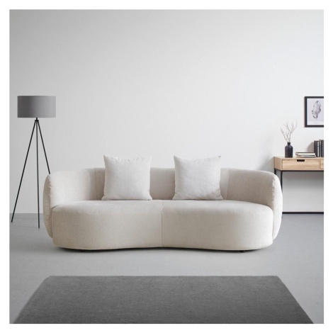 Zaoblená sedačka stará 2 měsíce