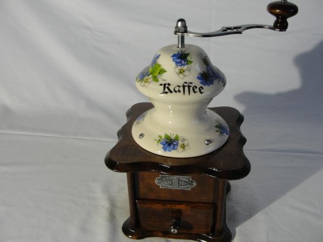 Porcelánový, velký, stolní, mlýnek na kávu - Modré květy