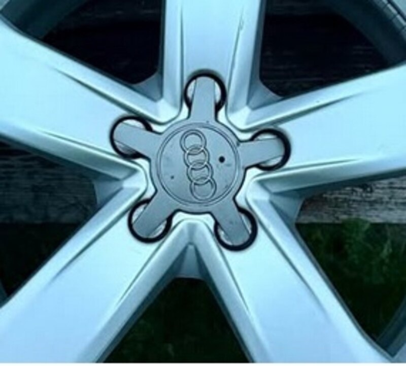 Hviezdicové pukličky krytky kolies do AUDI elektrónov