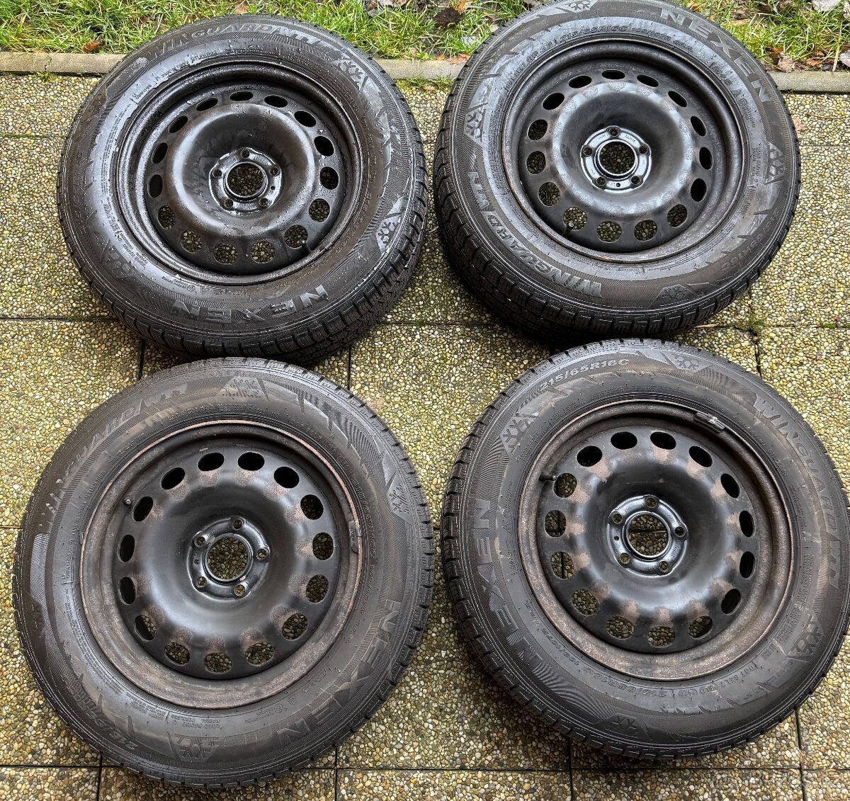 Kola 5x108 + zimní pneu 215/65 r16