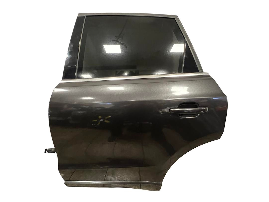 Levé zadní dveře šedá metalíza LZ7L Audi Q5 8R r.v. 2010