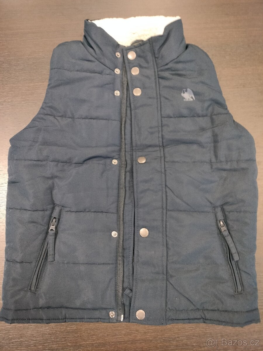Zateplená bunda bez rukávů