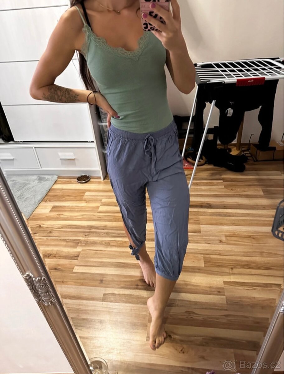 Modré třičtvrťáky