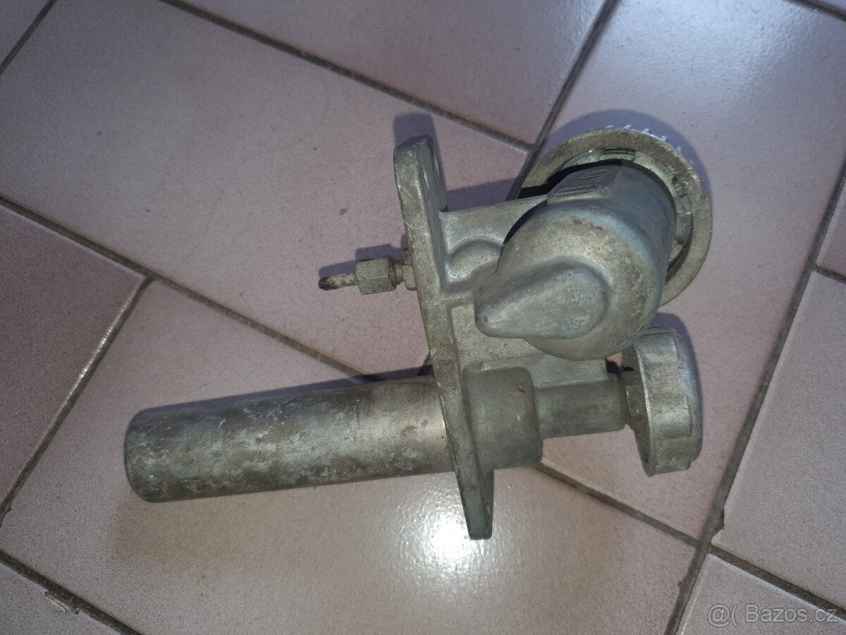 Vstřikovač eteru JIKOV 132