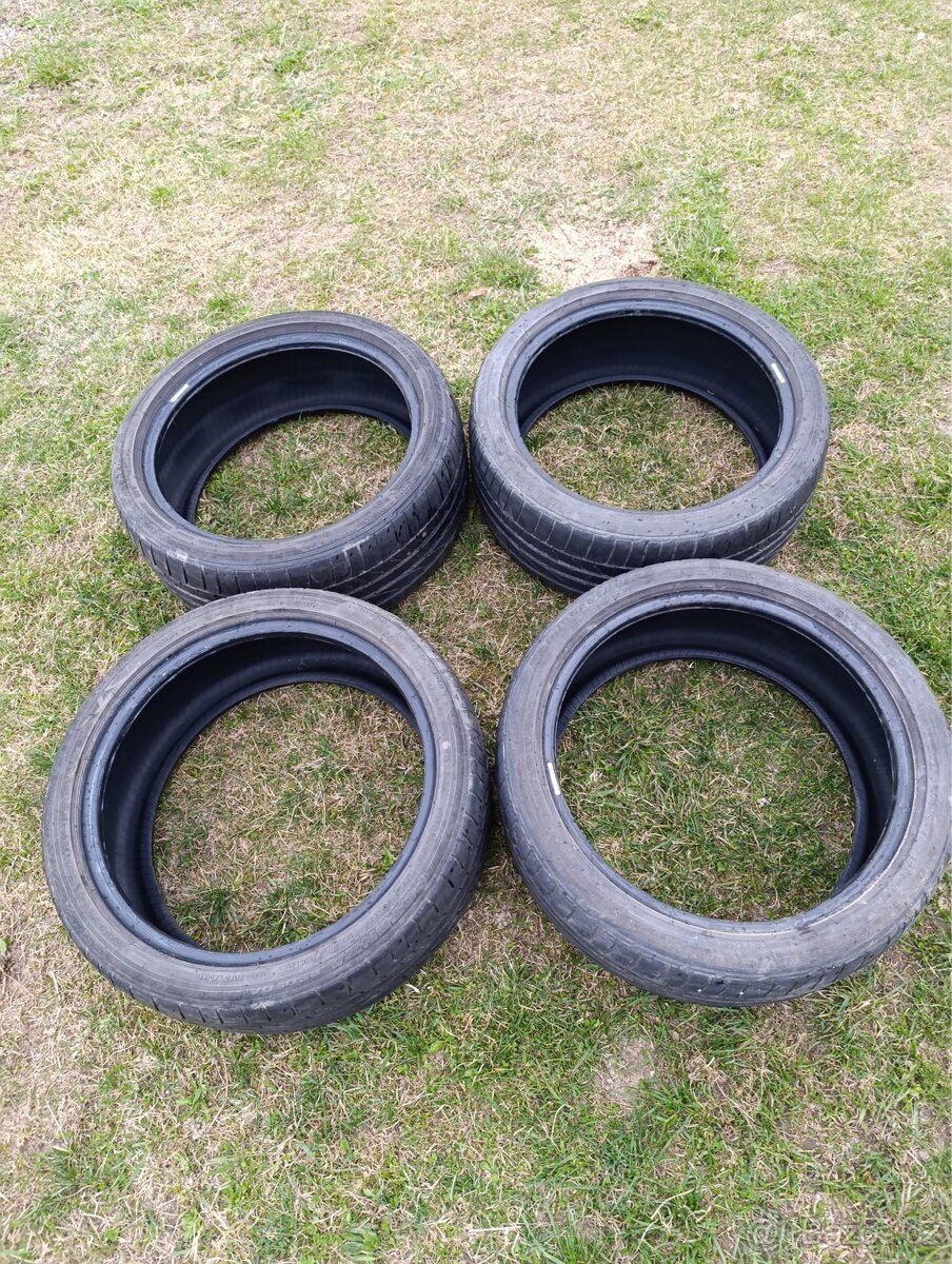 Letní pneumatiky Bridgestone Potenza RE050A - 215/40R17 87V