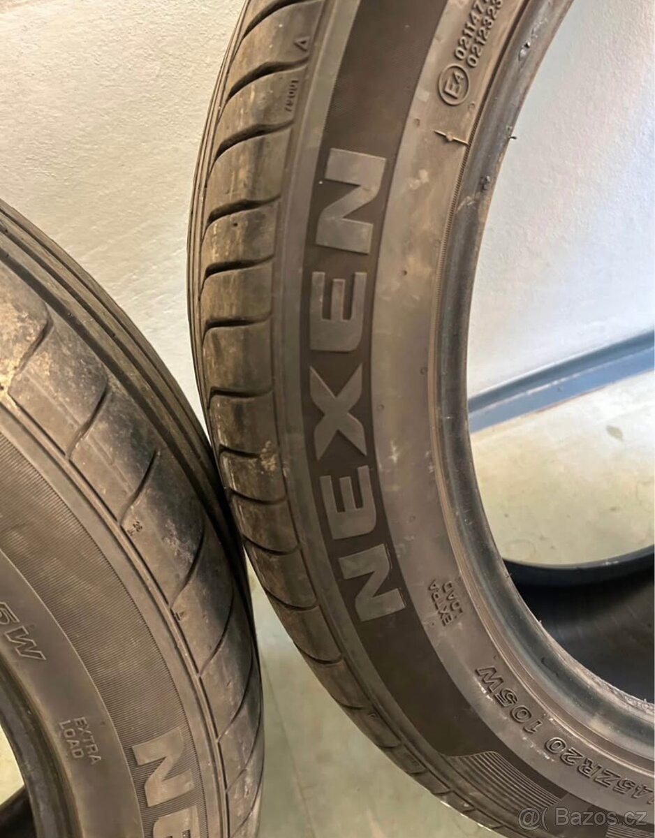 245/45 r20