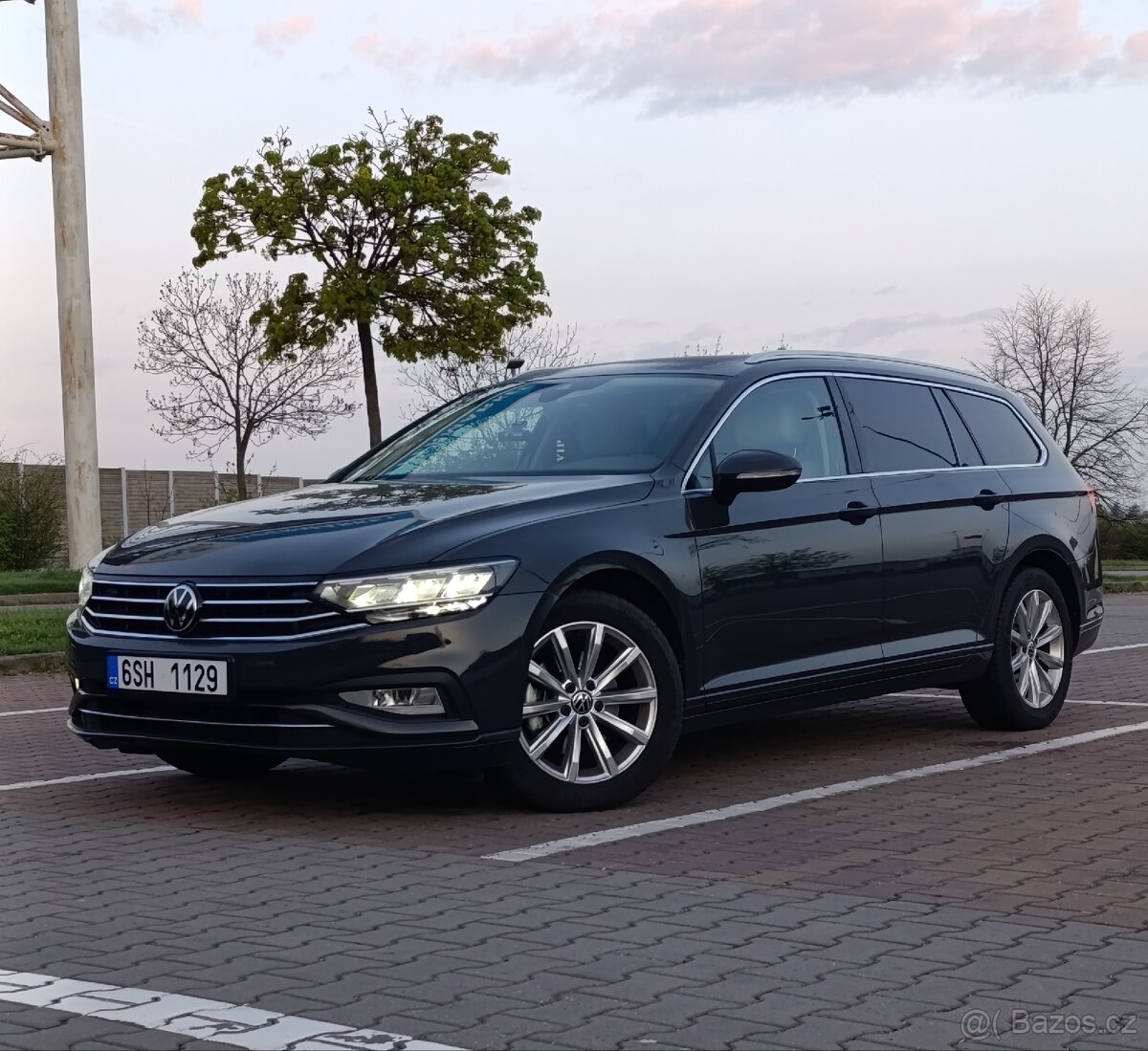Passat B8 2021 rok DSG/2.0 nafta/ kůže