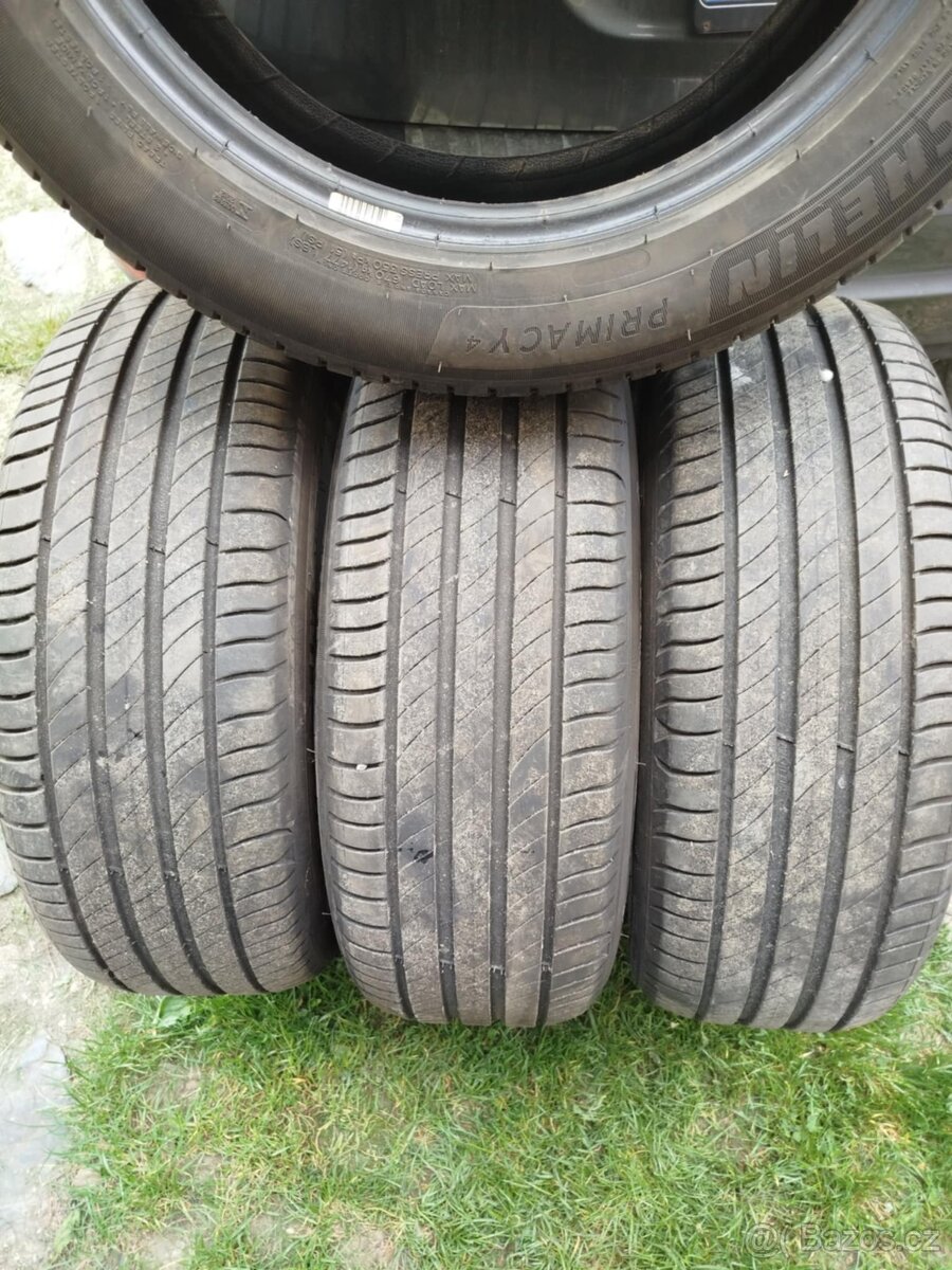 Pneu Michelin primacy 4 215/55 r17 94v