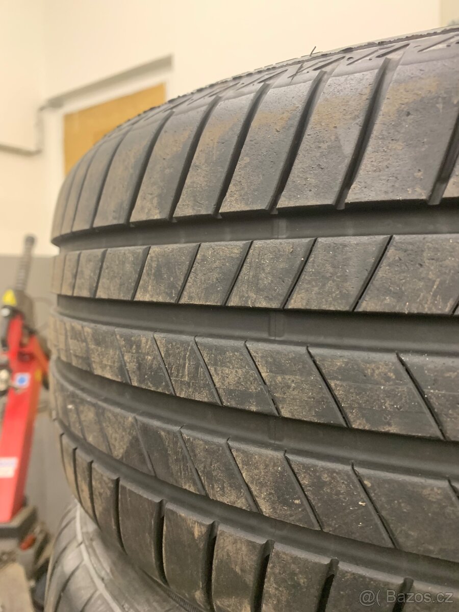 Prodam letni pneu Bridgestone 17”