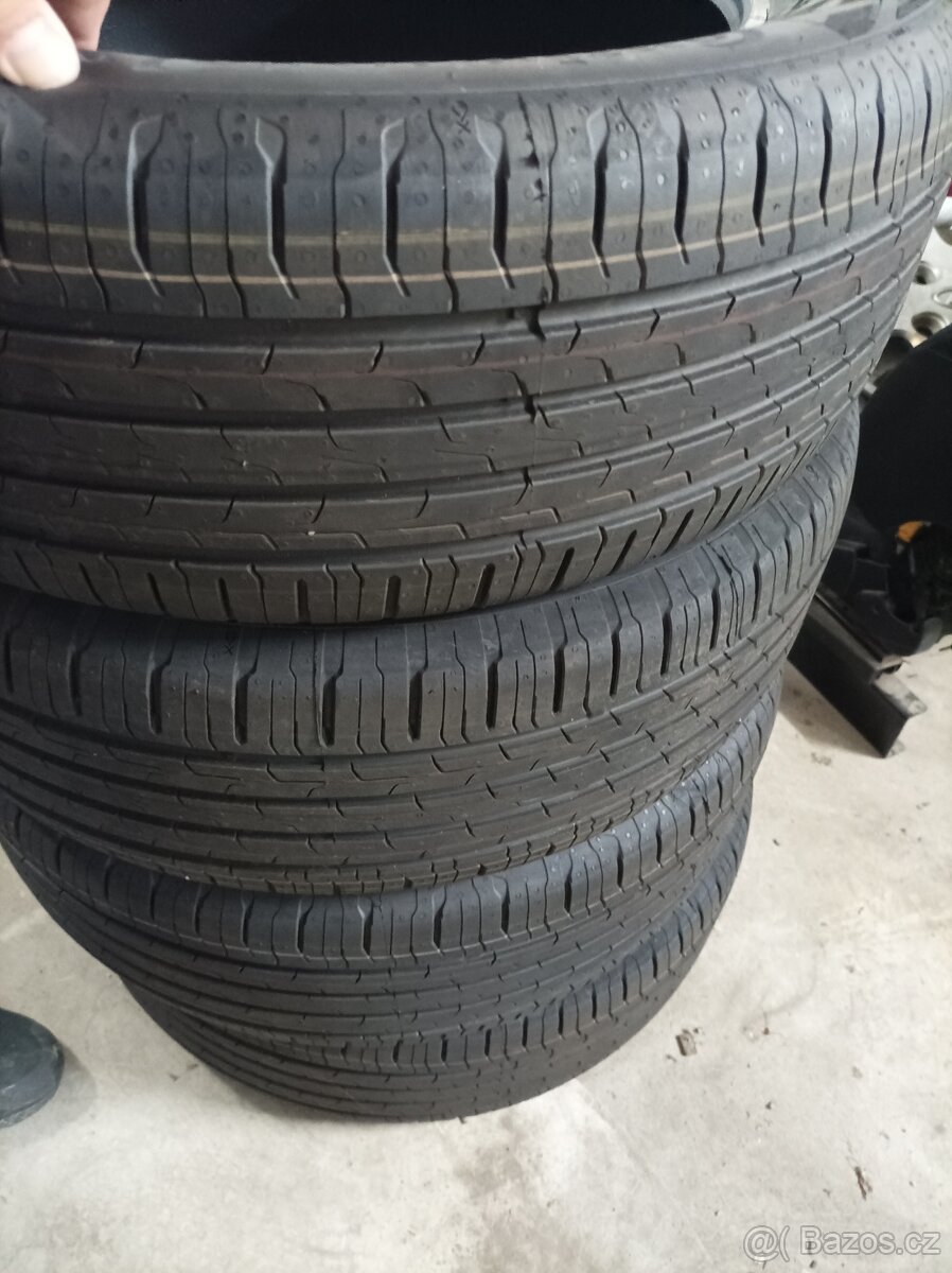 205/55/17 91V Continental 4x letní pneu Top stav