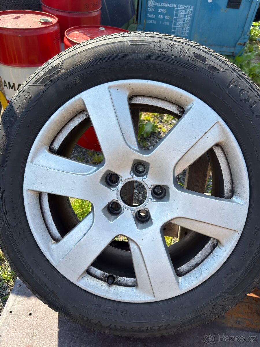 Prodám alu kola audi 225/55 r 17