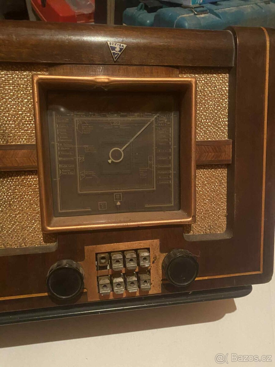 LAMPOVÉ RÁDIO REKTRA ROMANCE – originál ČSSR, plně osazené