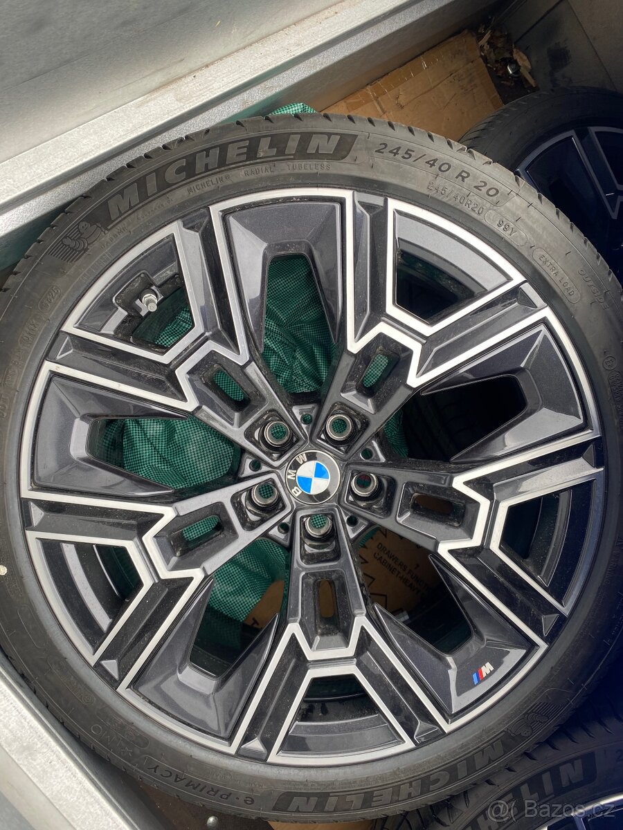Prodám NOVOU sadu pneu Michelin e-PRIMACY