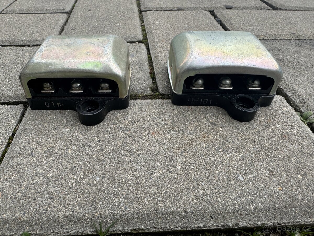 Volha GAZ 21, UAZ, pojístková skříňka, nové originál