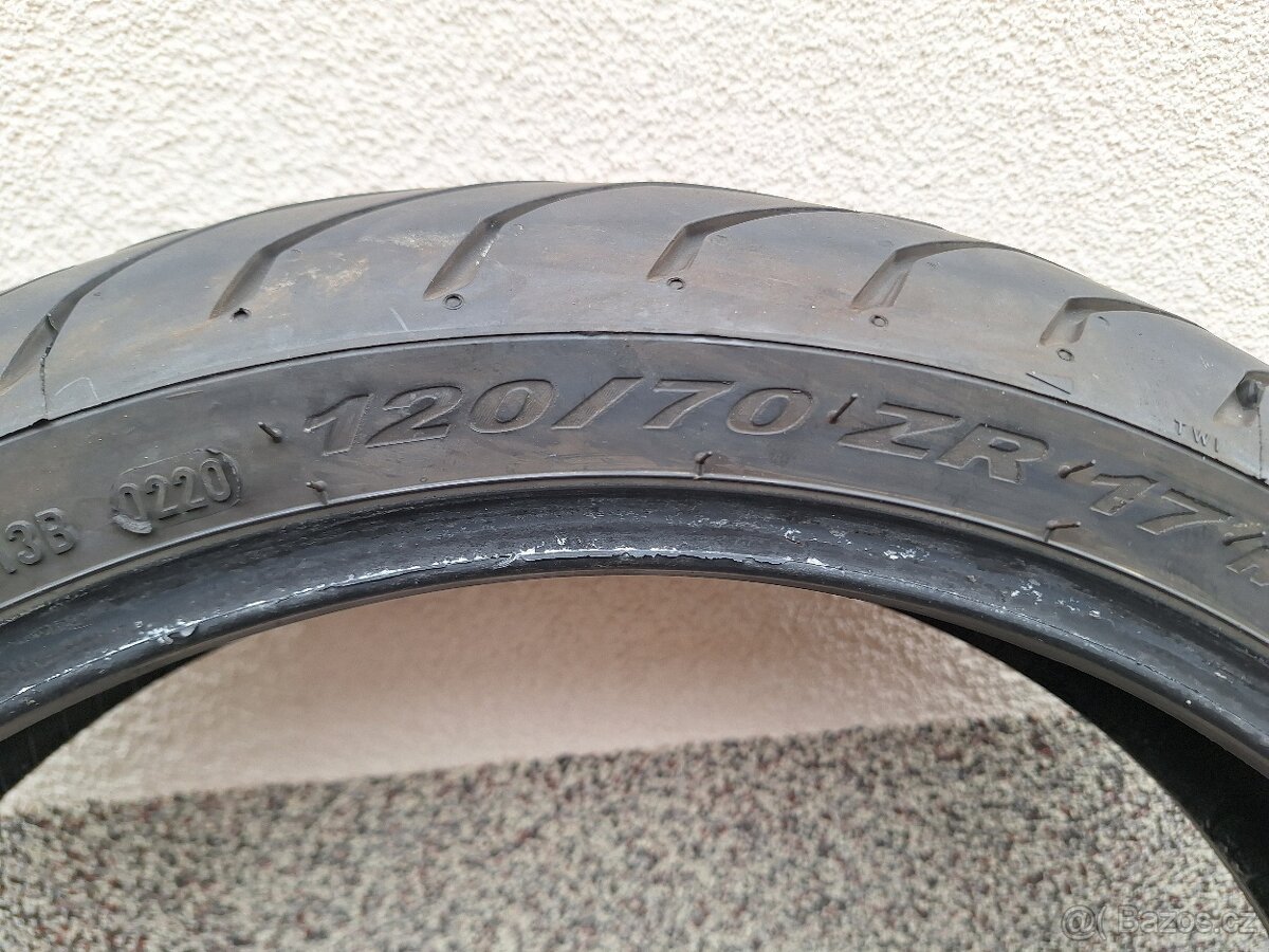 sada pneu Pirelli angel GT ll