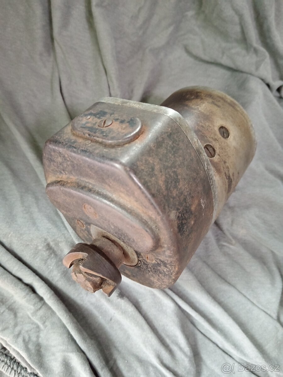 Dynamo Bosch 6V