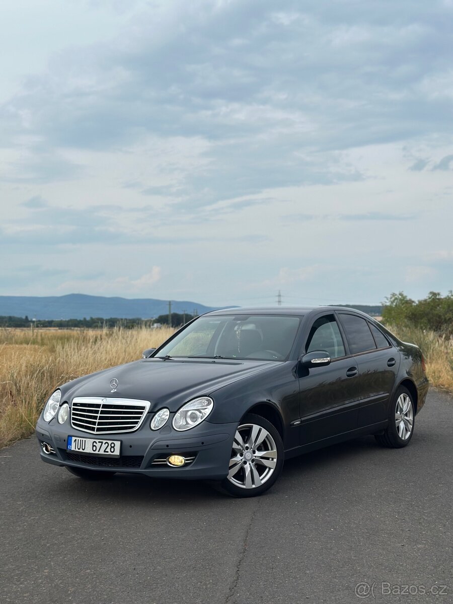 Mercedes Benz E270 (w211)