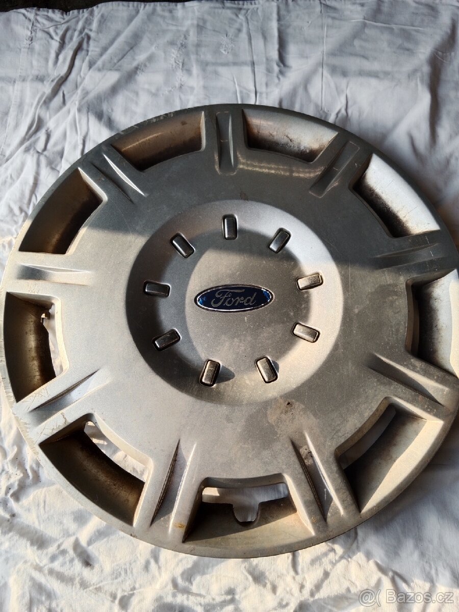 Poklice Ford 15'