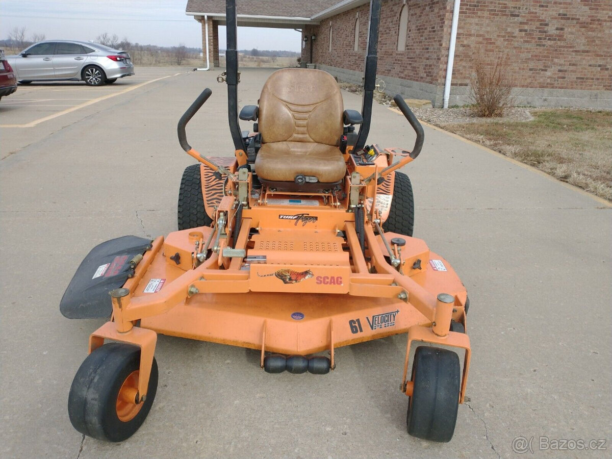 Sekačka Scag Turf Tiger 61 s nulovým poloměrem otáčení, rok