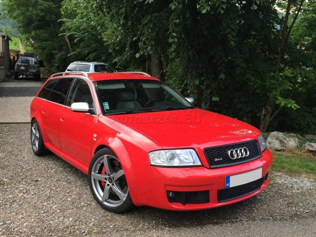 Audi RS6 Avant 4.2 V8 biturbo Garažovane
