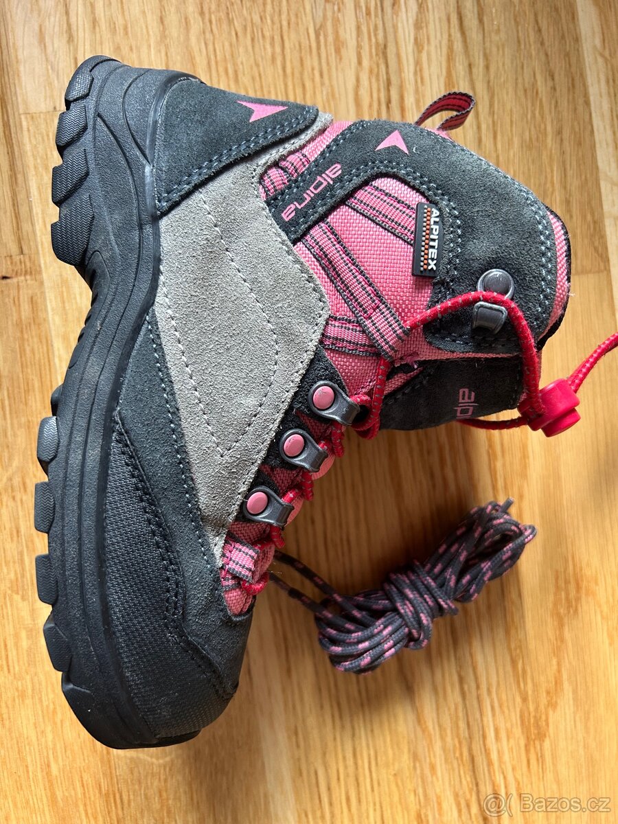 Dětské OUTDOOR boty velikost 32