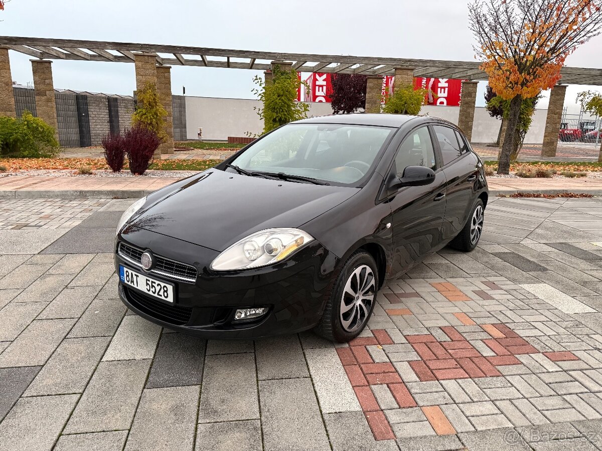 Fiat Bravo - 2011 - 1.4i 66kW - najeto pouze 117.540Km