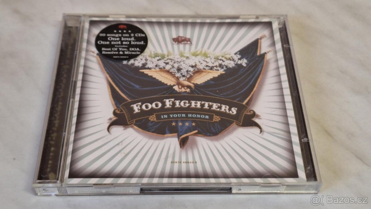 2 CD FOO FIGHTERS - In Your Honor.