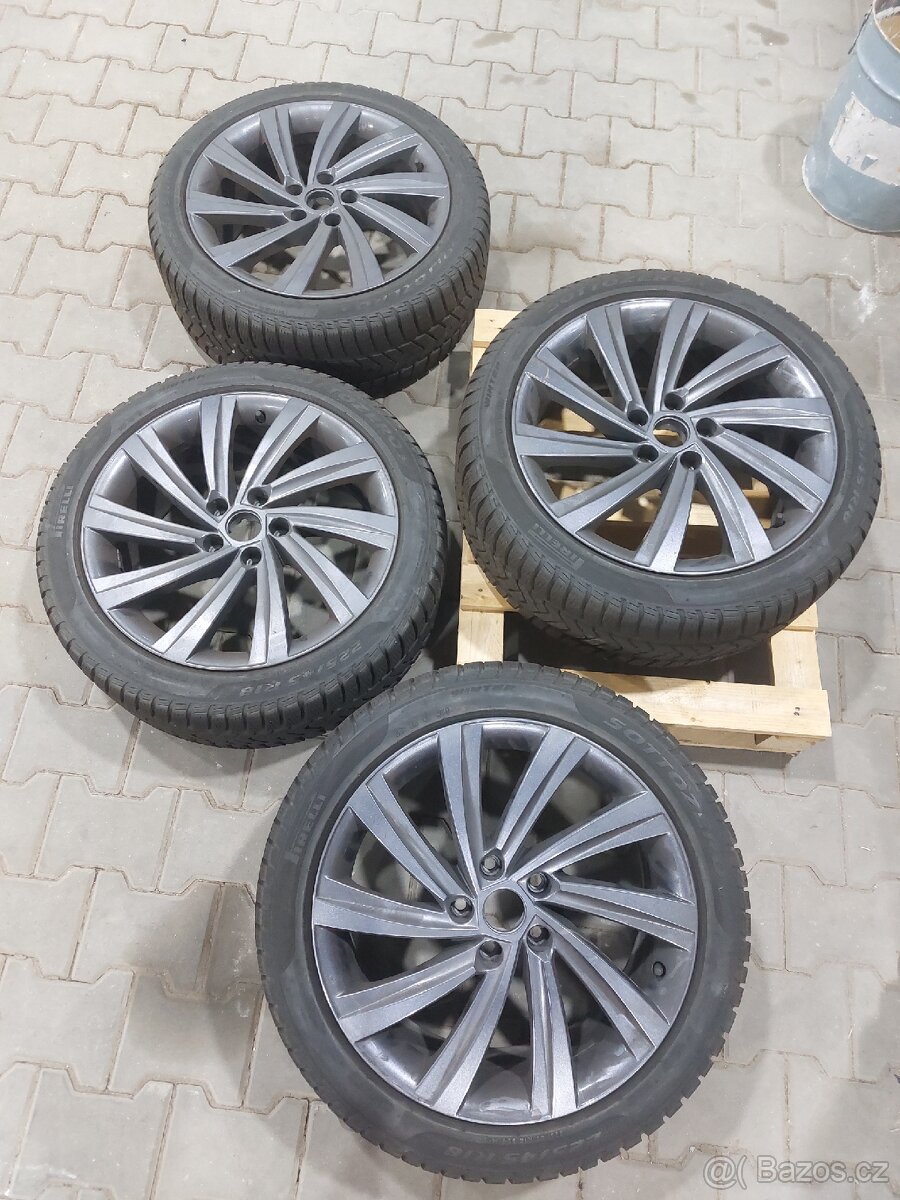 Alu perseus 18 Zimní pneu