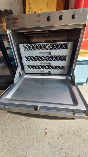 PRODÁM MYČKU NÁDOBÍ / SKLA