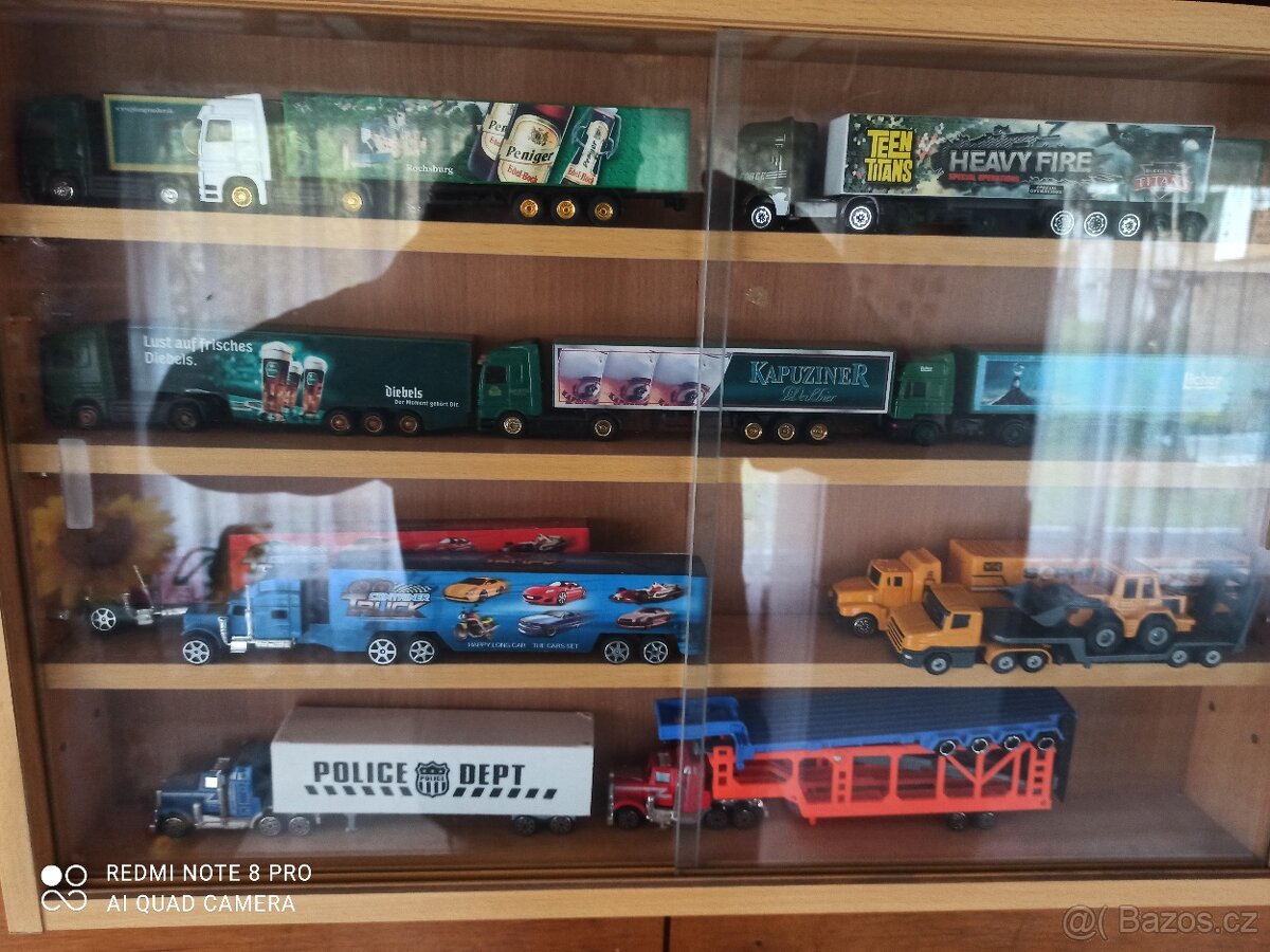 Prodám svou sbírku kamiónů