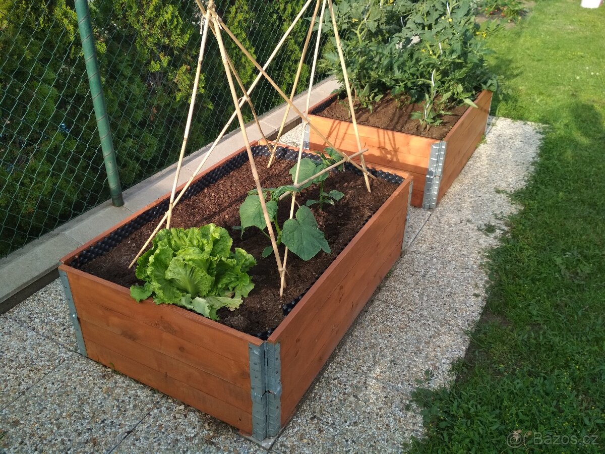 Vyvýšený záhon - truhlík,  paletová ohrádka NOVÉ