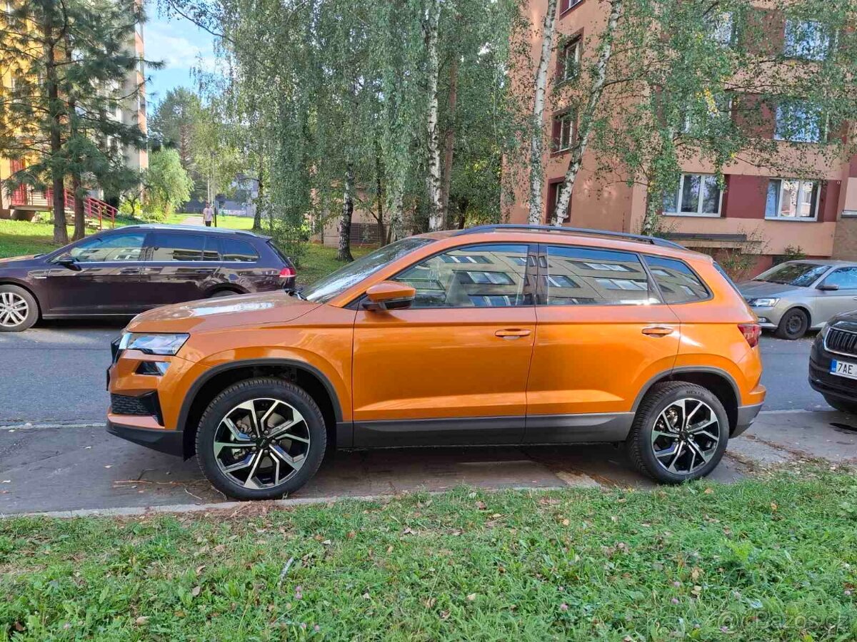 ROČNÍ Skoda Karoq 1.5 TSi Fresh+ r.v. 2024
